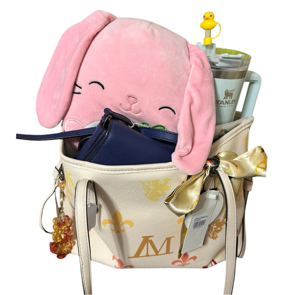 EASTER BAGS, BASKETS AND BACKPACKS SHOW - Picture 6 of 9